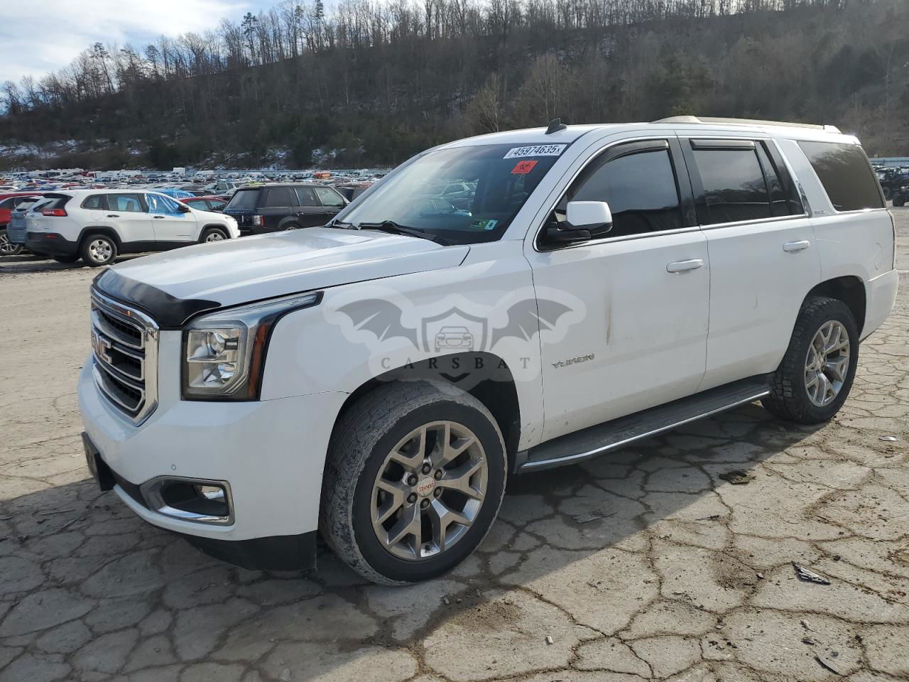 GMC Yukon SLE 5.3L  8 2015