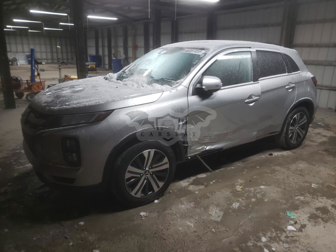 Mitsubishi Outlander S/SE 2.0L  4 2024