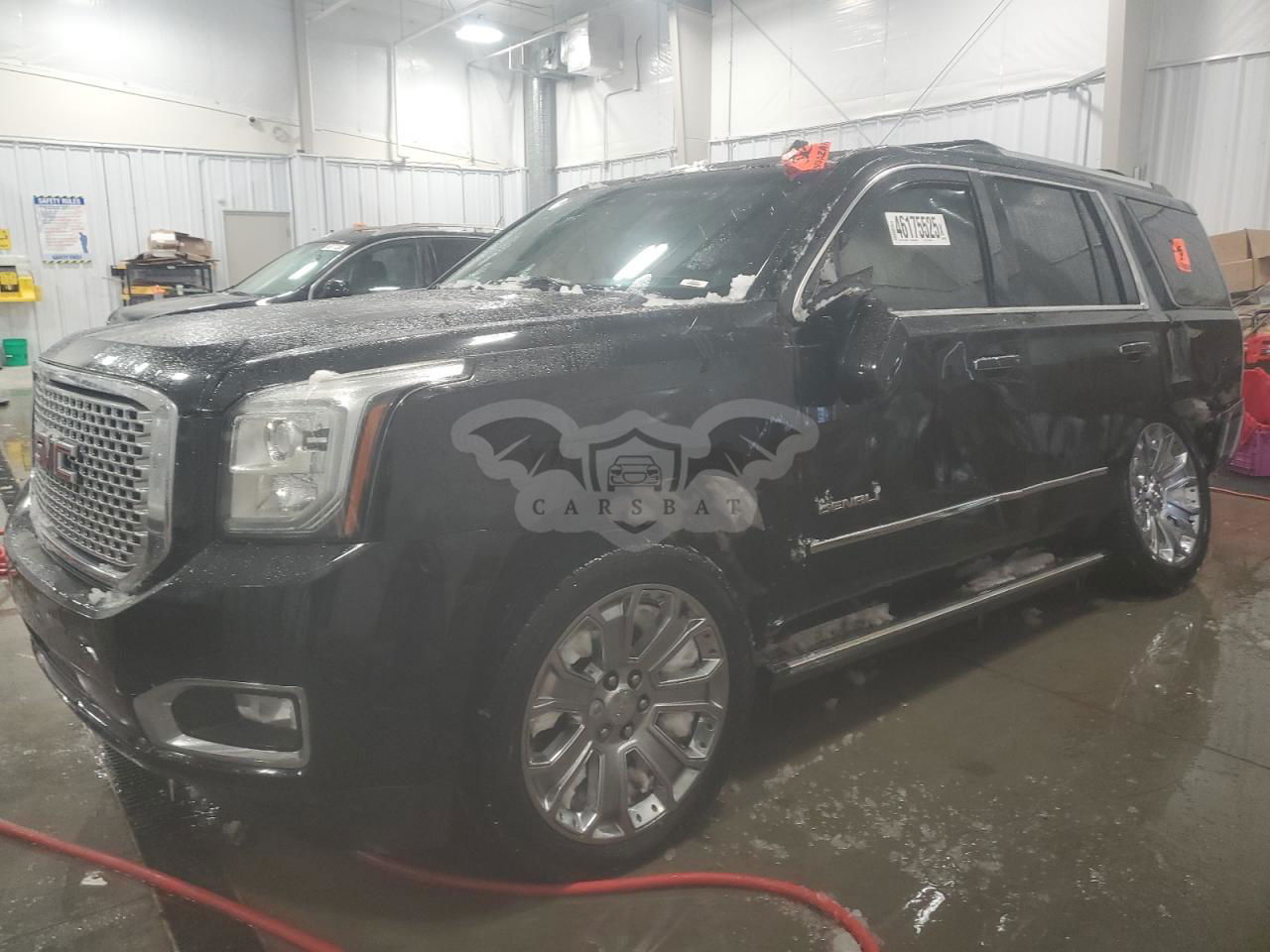 GMC Yukon DENALI 6.2L  8 2015