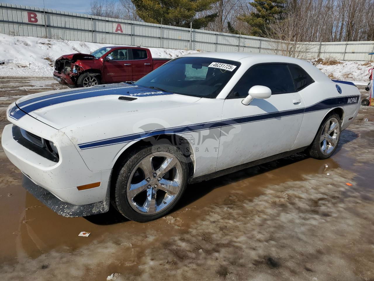 Dodge Challenger 3.6L  6 2011