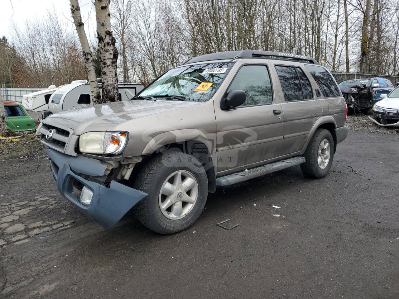 Nissan Pathfinder LE 3.5L  6 2002
