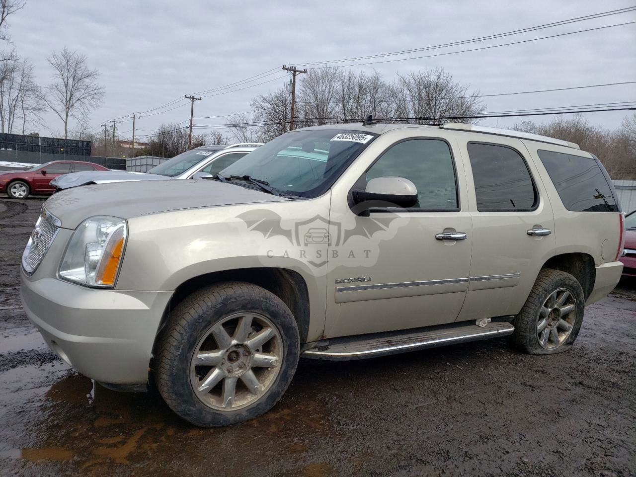 GMC Yukon 6.2L  8 2013