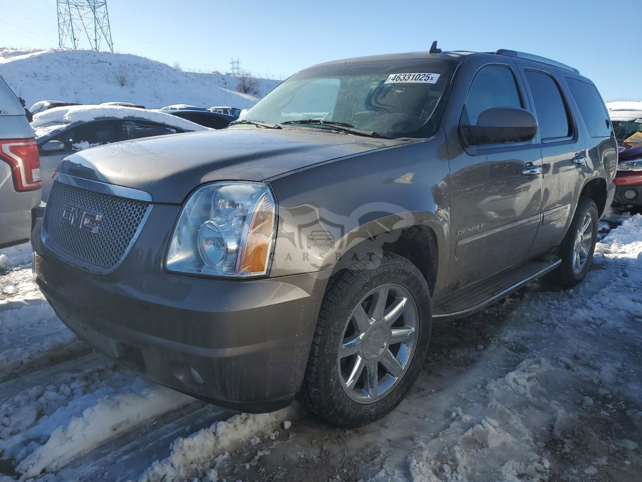 GMC Yukon DENALI 6.2L  8 2013
