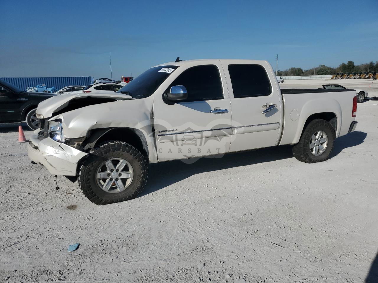 GMC Sierra K1500 DENALI 6.2L  8 2011