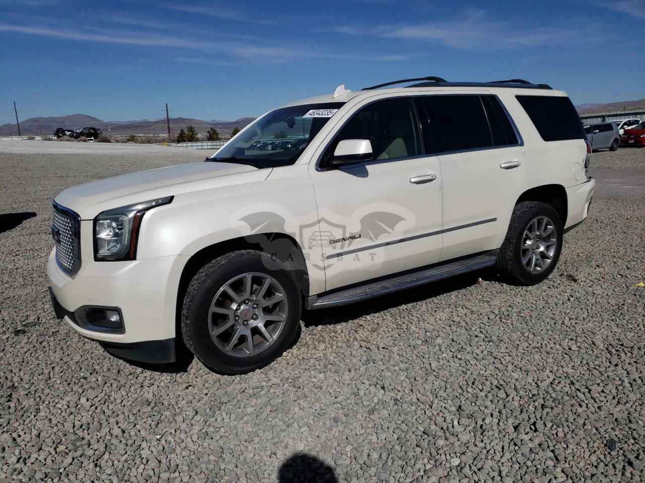 GMC Yukon DENALI 6.2L  8 2015