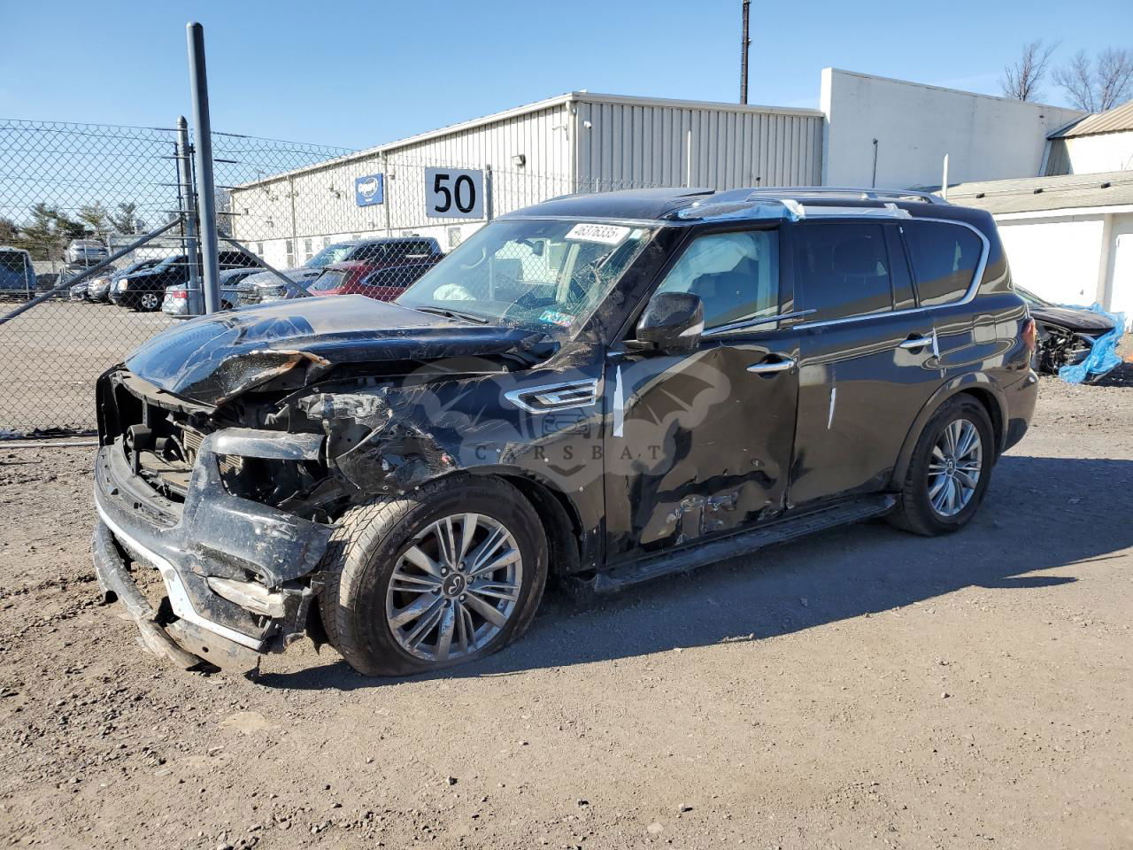 Infiniti QX80 LUXE 5.6L  8 2022