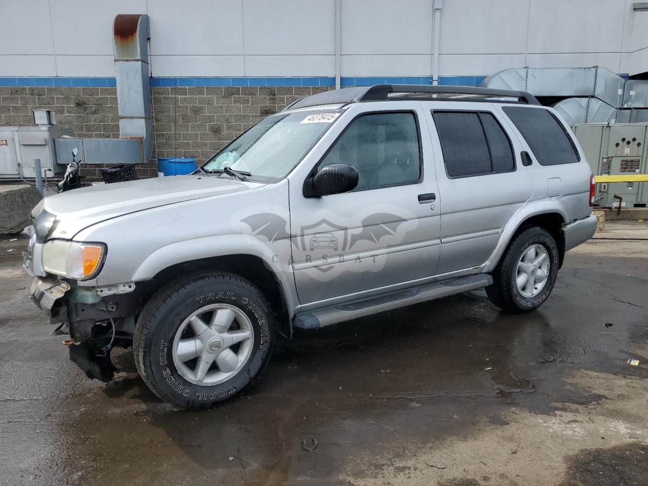 Nissan Pathfinder LE 3.5L  6 2002