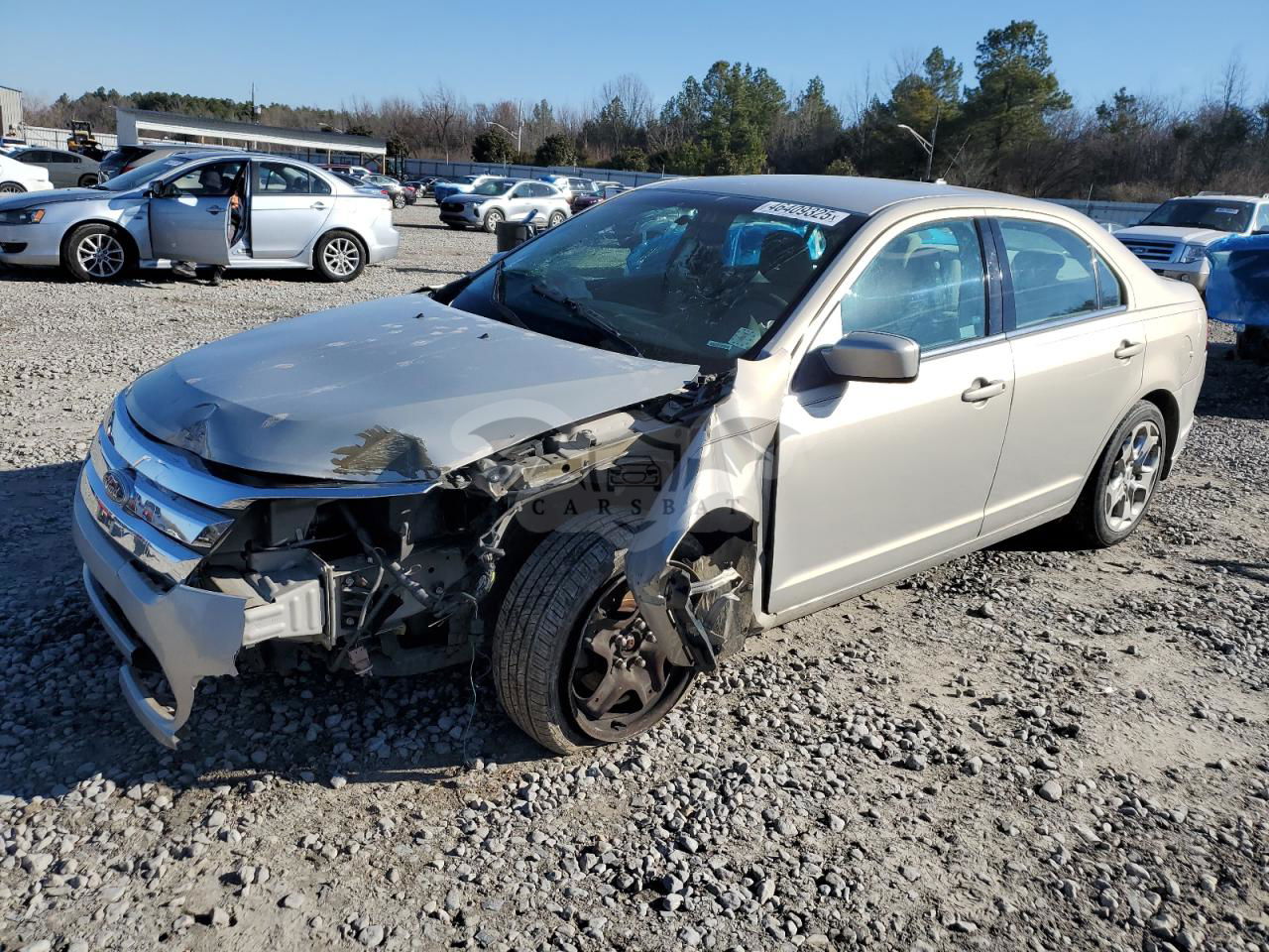 Ford Fusion SE 2.5L  4 2010