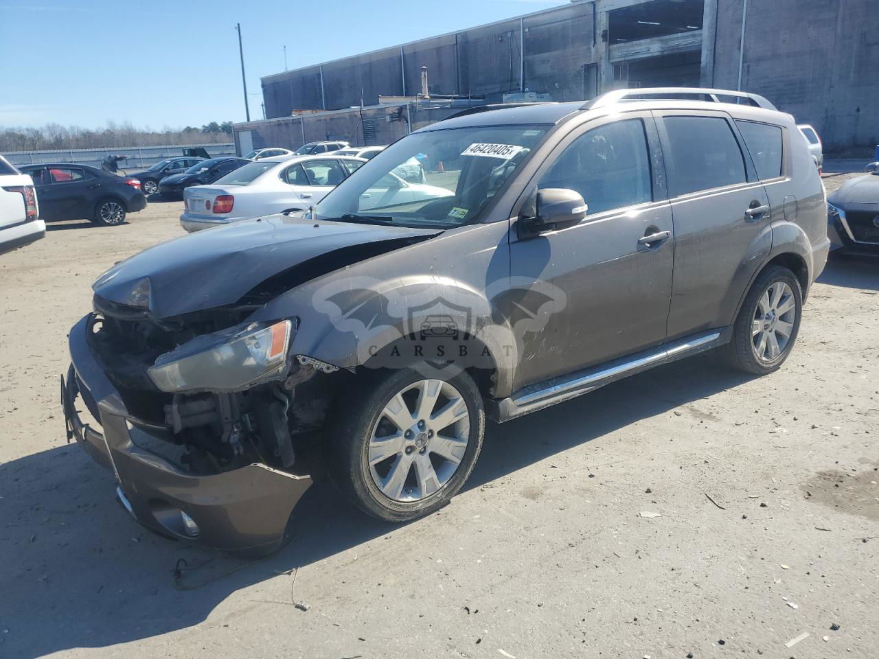 Mitsubishi Outlander SE 2.4L  4 2012