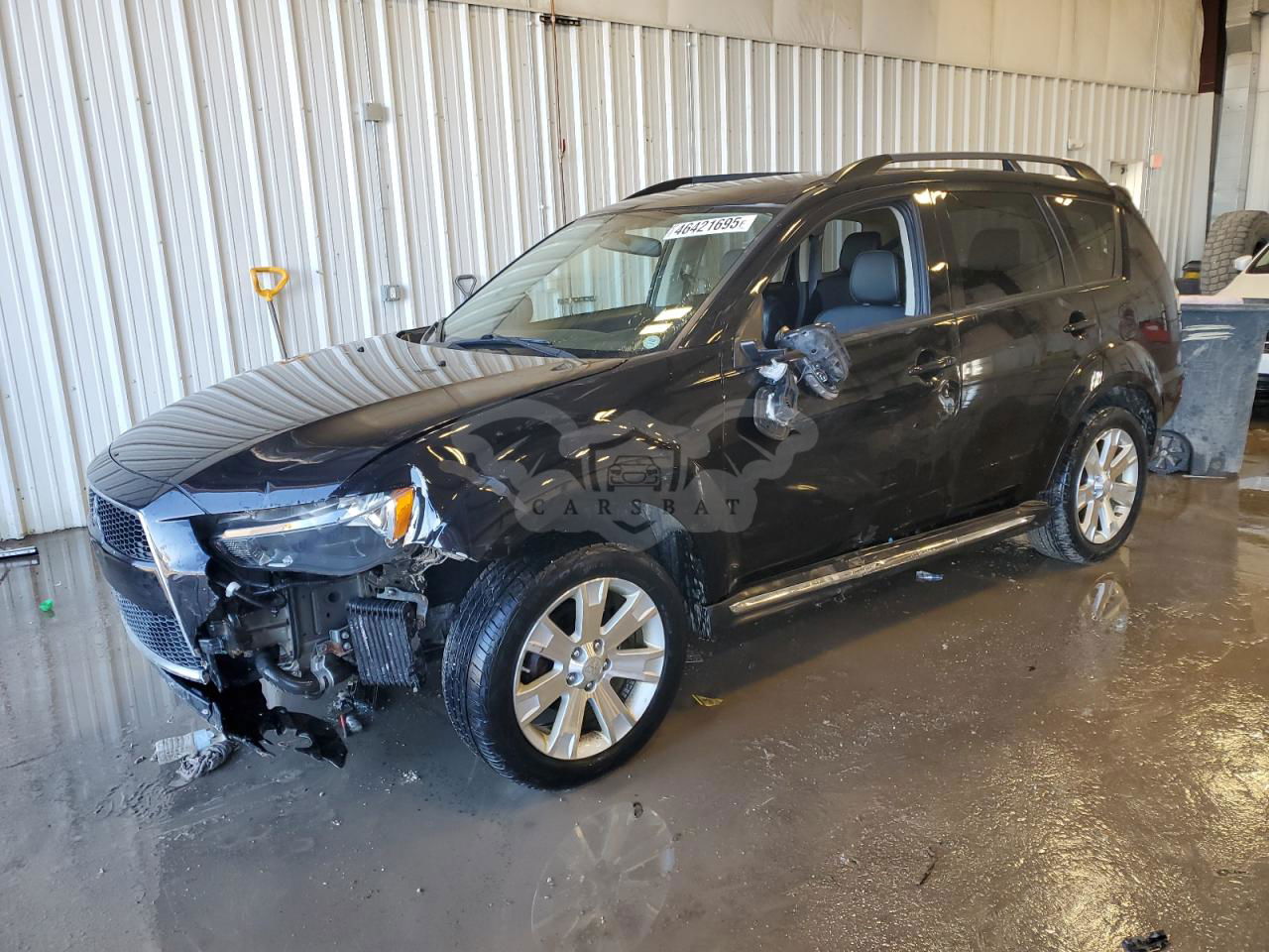 Mitsubishi Outlander SE 2.4L  4 2013