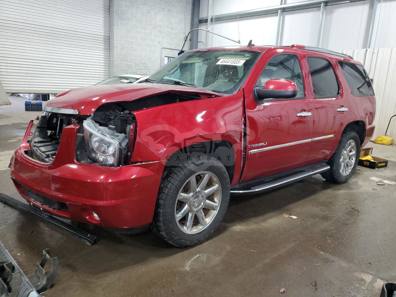 GMC Yukon DENALI 6.2L  8 2013