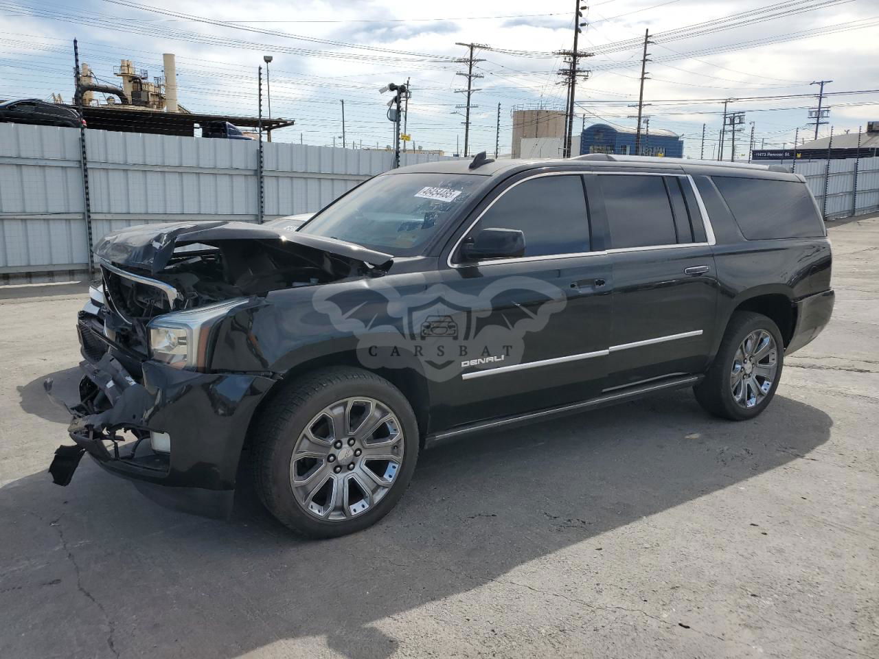GMC Yukon DENALI 6.2L  8 2016