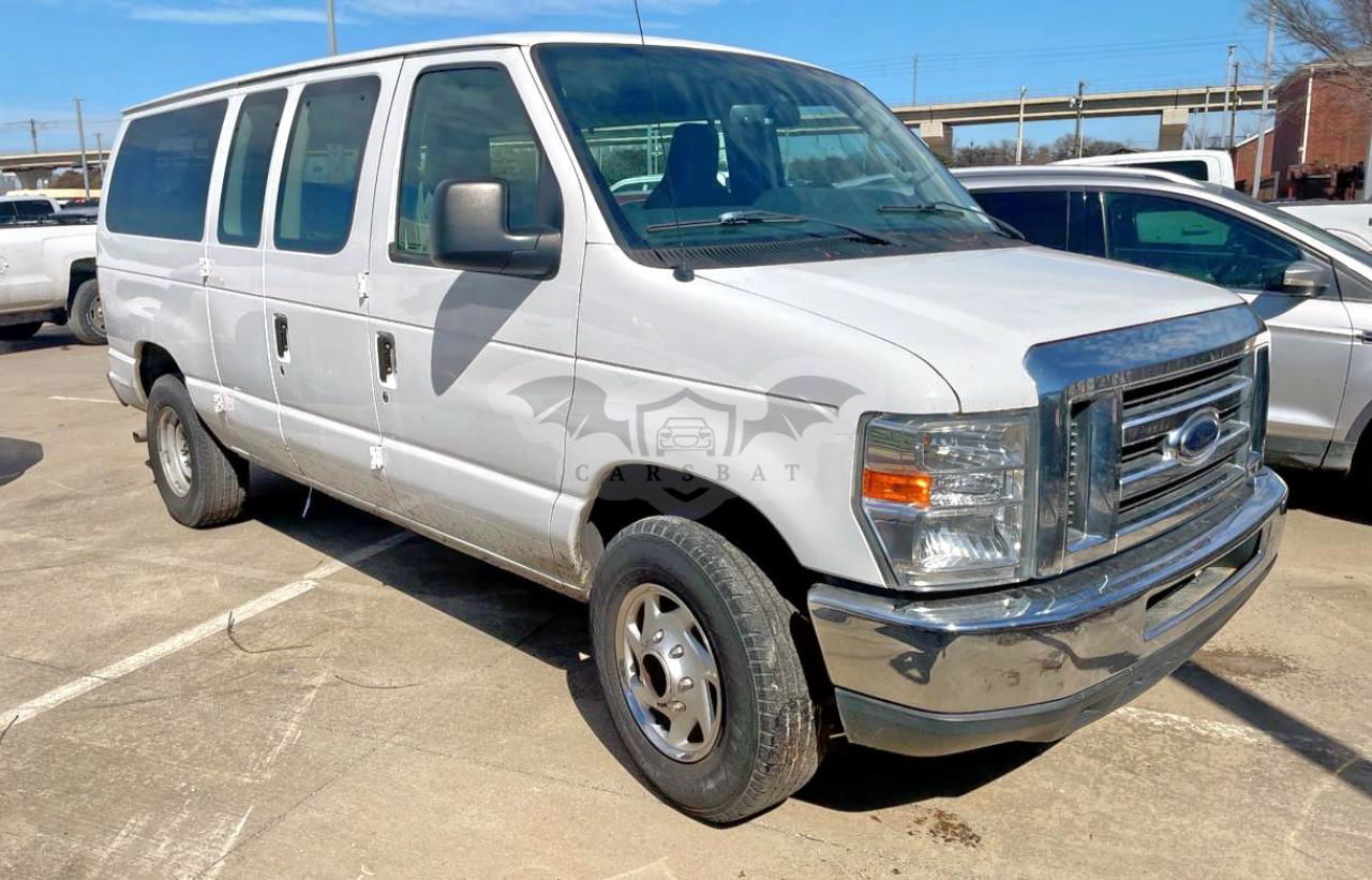 Ford Econoline E350 SUPER DUTY WAGON 5.4L  8 2013