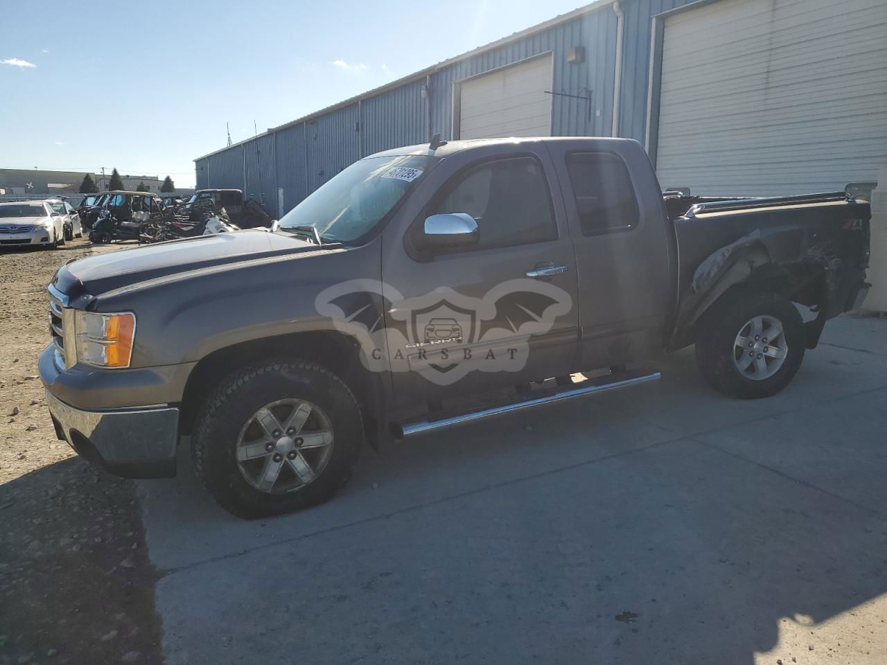 GMC Sierra K1500 SLE 5.3L  8 2011