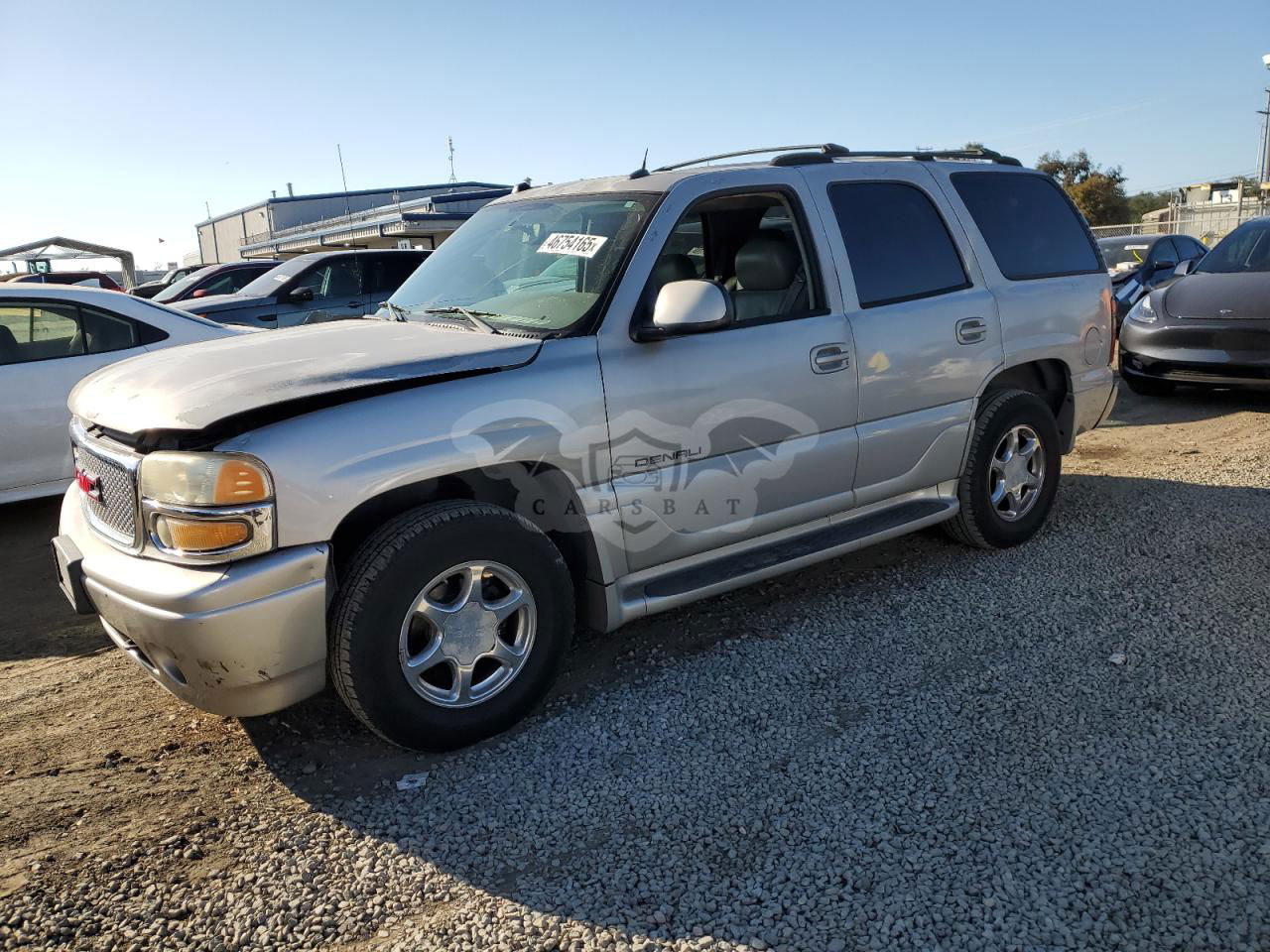 GMC Yukon DENALI 6.0L  8 2005