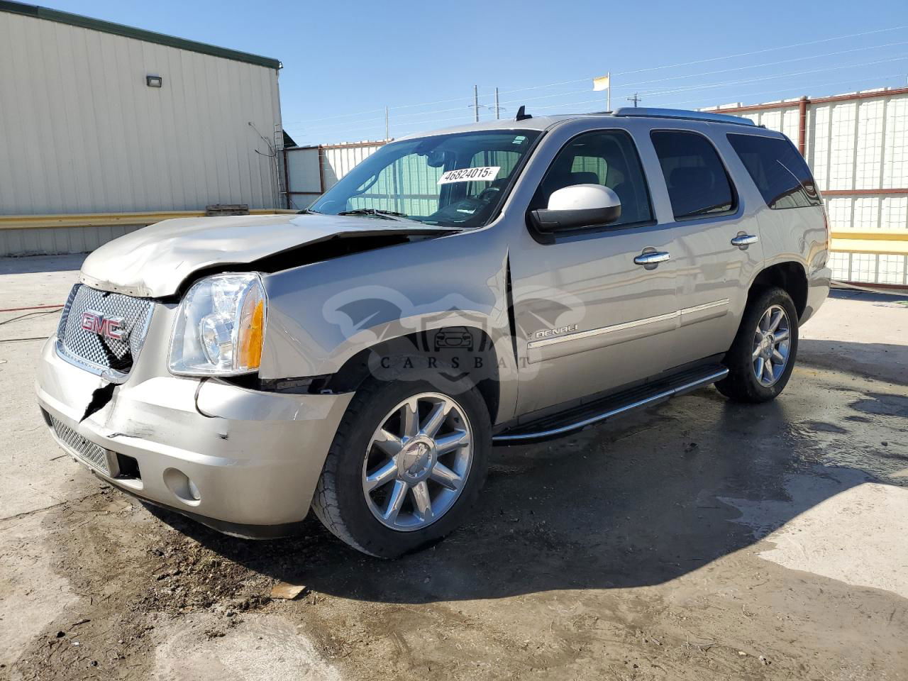 GMC Yukon DENALI 6.2L  8 2009