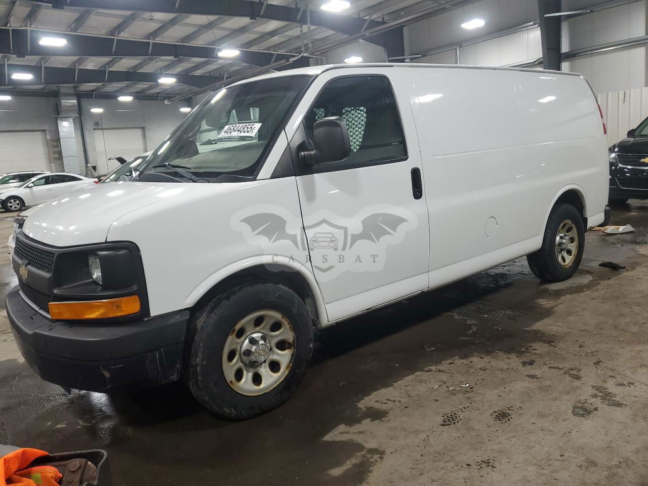 Chevrolet Express 5.3L  8 2013