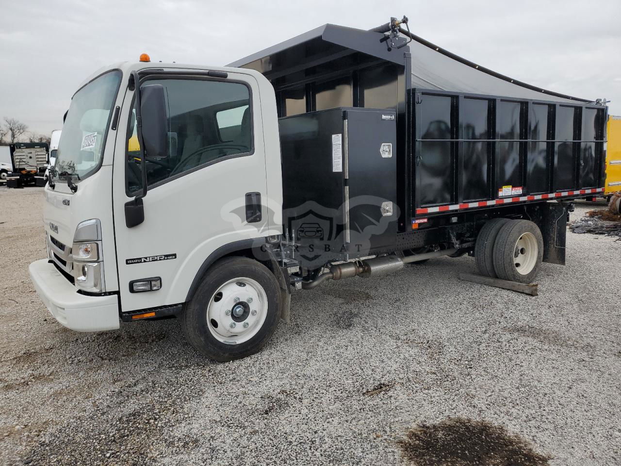 Isuzu NPR 6.6L  8 2024