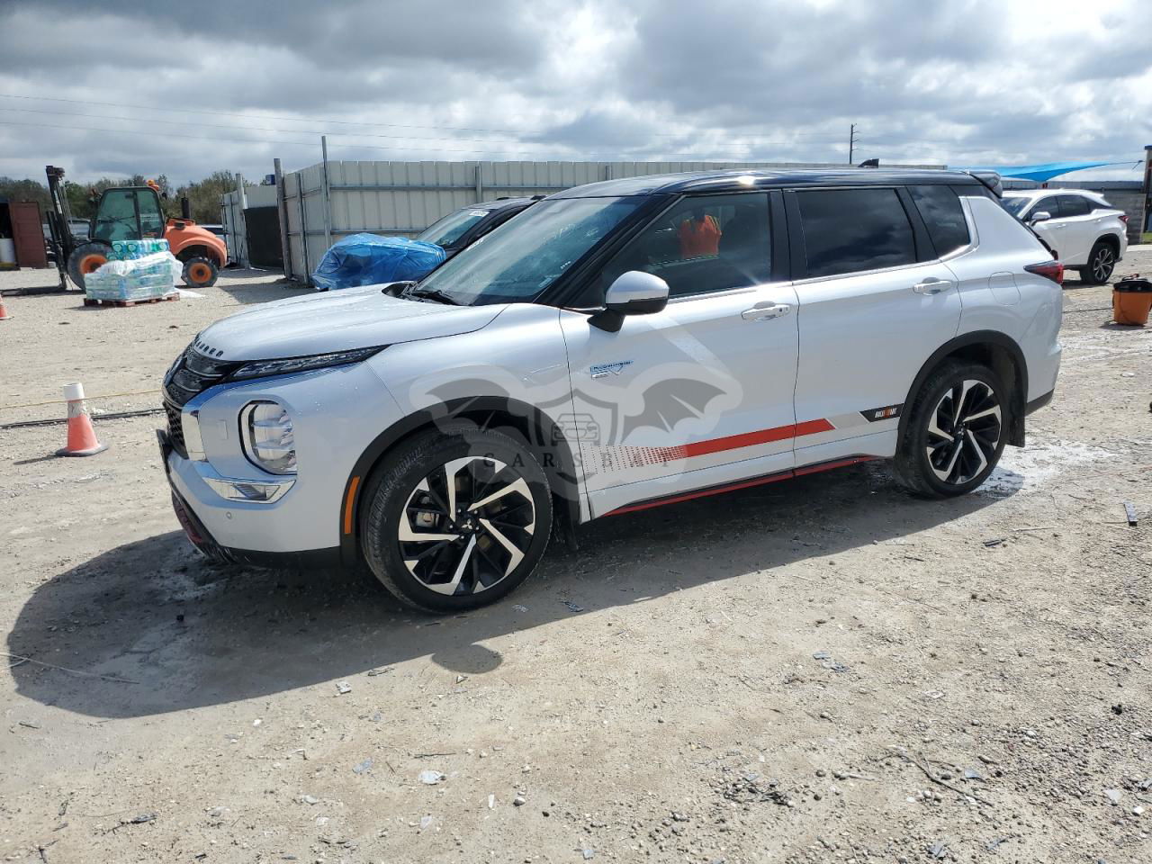 Mitsubishi Outlander 2.4L  4 2024