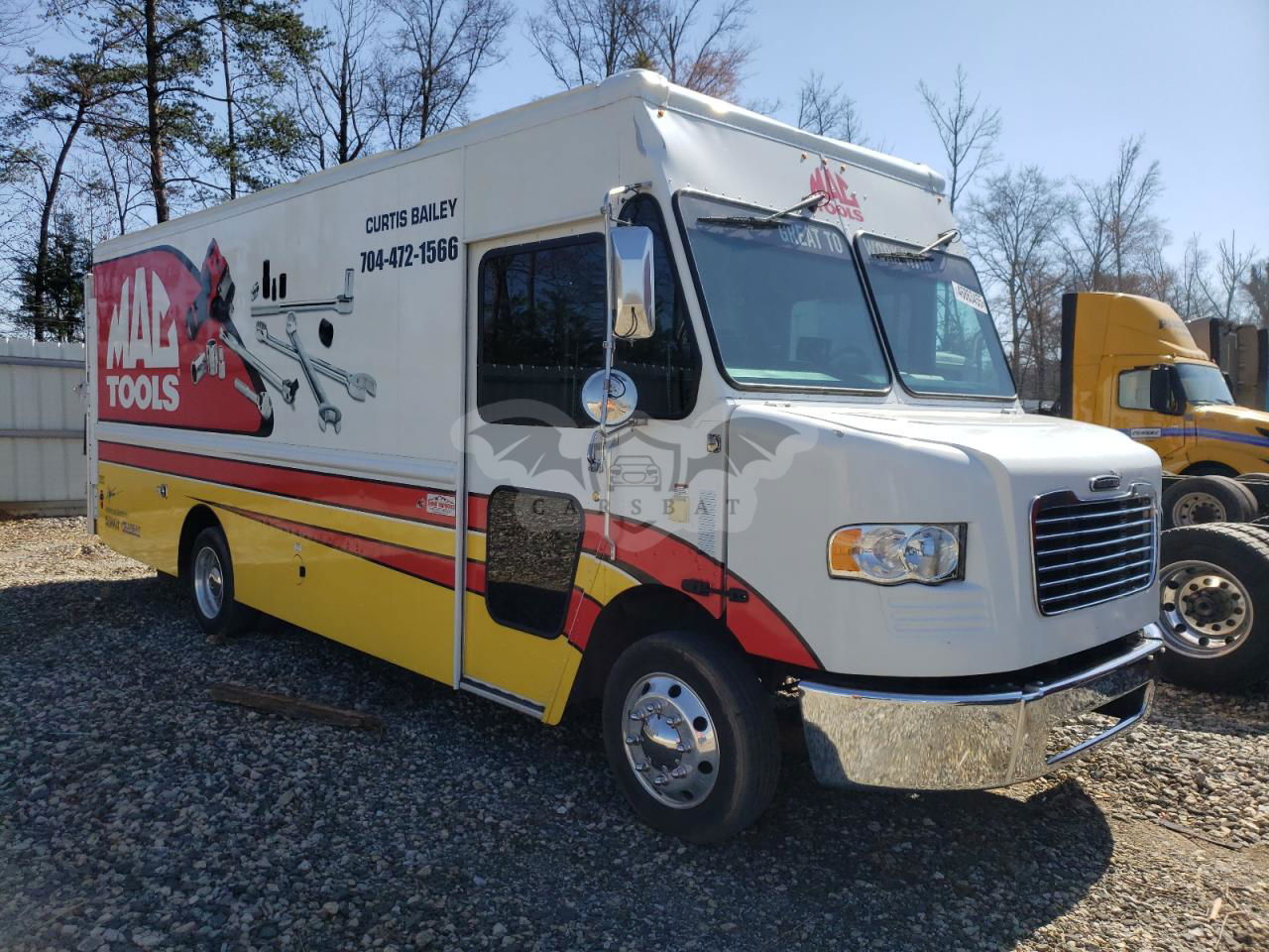 Freightliner Business Class M2 M LINE WALK-IN VAN 6.7L  6 2020