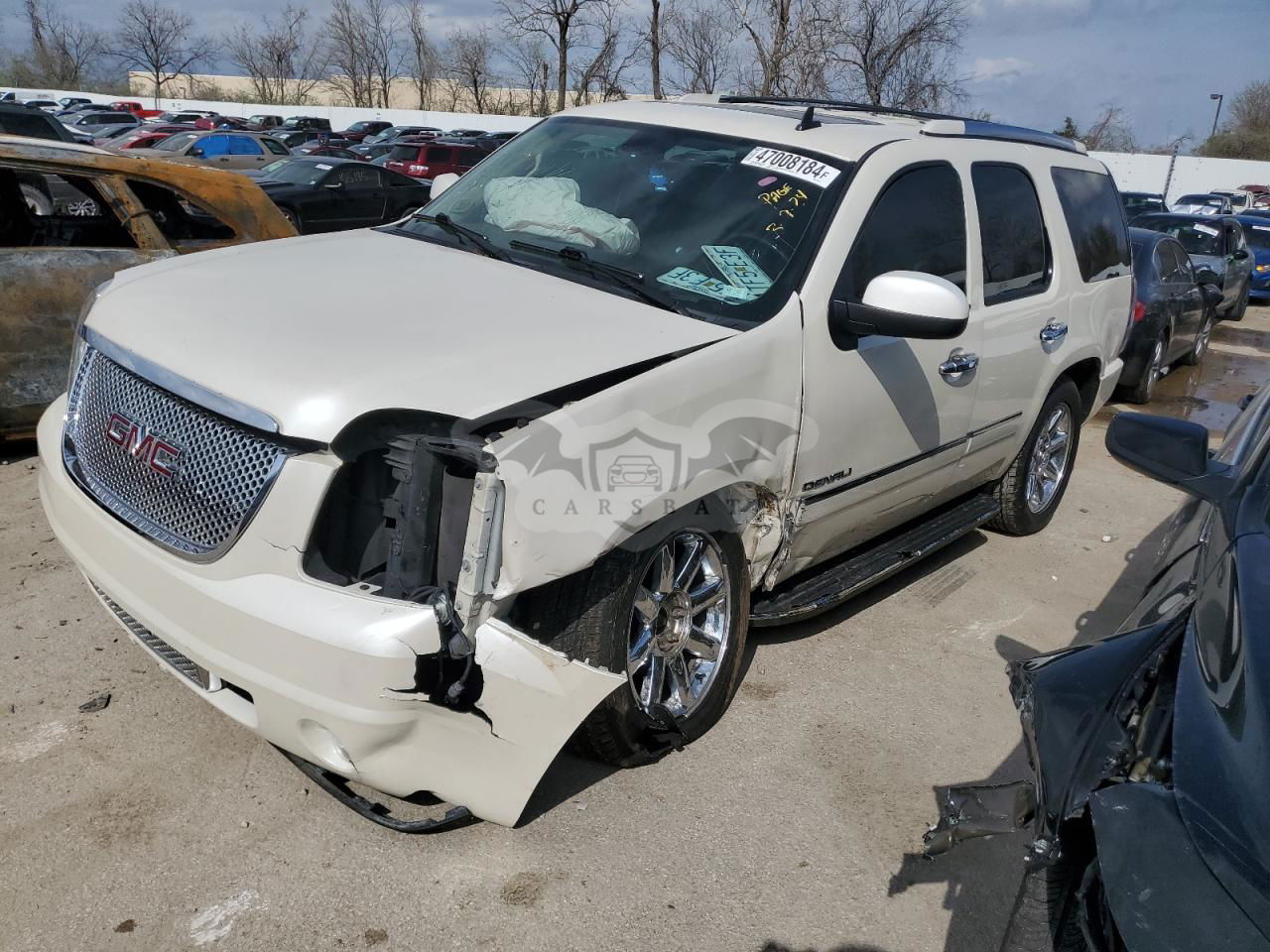 GMC Yukon DENALI 6.2L  8 2014