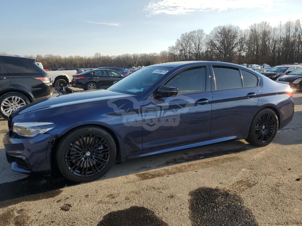 BMW M5 4.4L  8 2020
