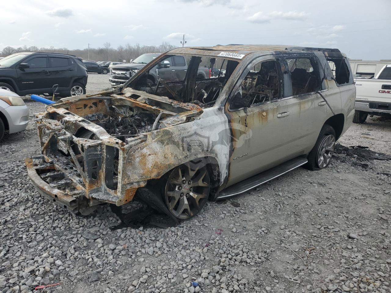 GMC Yukon SLT 5.3L  8 2015