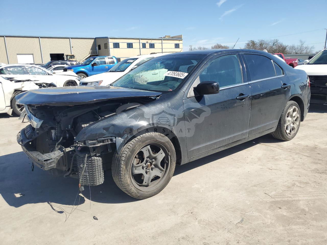 Ford Fusion SE 2.5L  4 2010