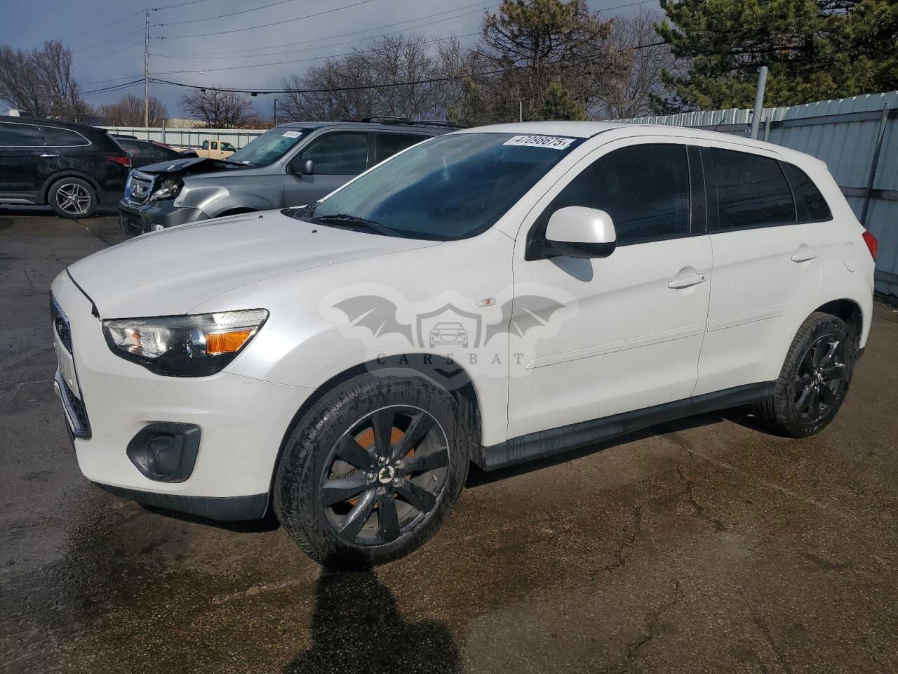 Mitsubishi Outlander ES 2.0L  4 2014