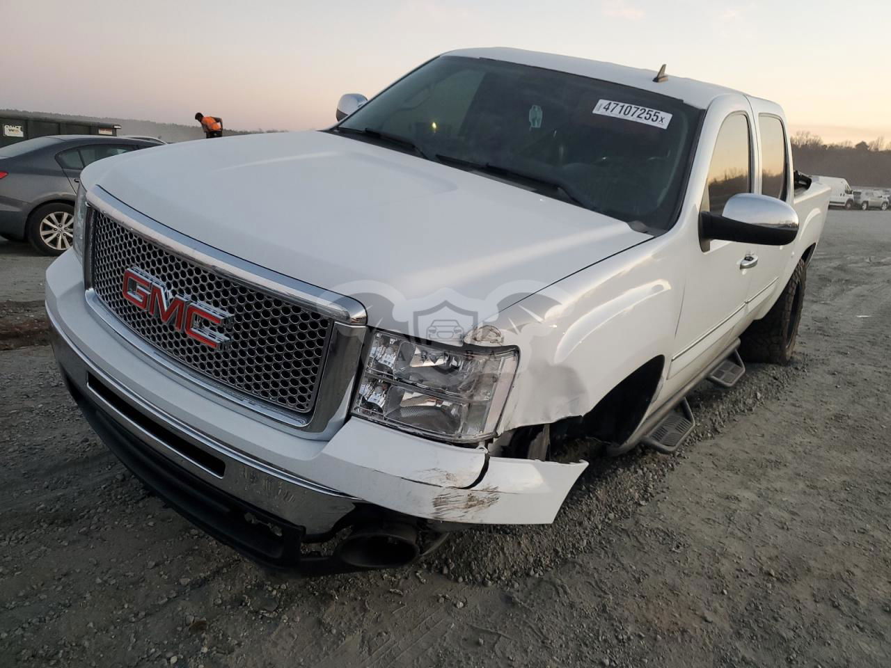 GMC Sierra C1500 SLE 5.3L  8 2011