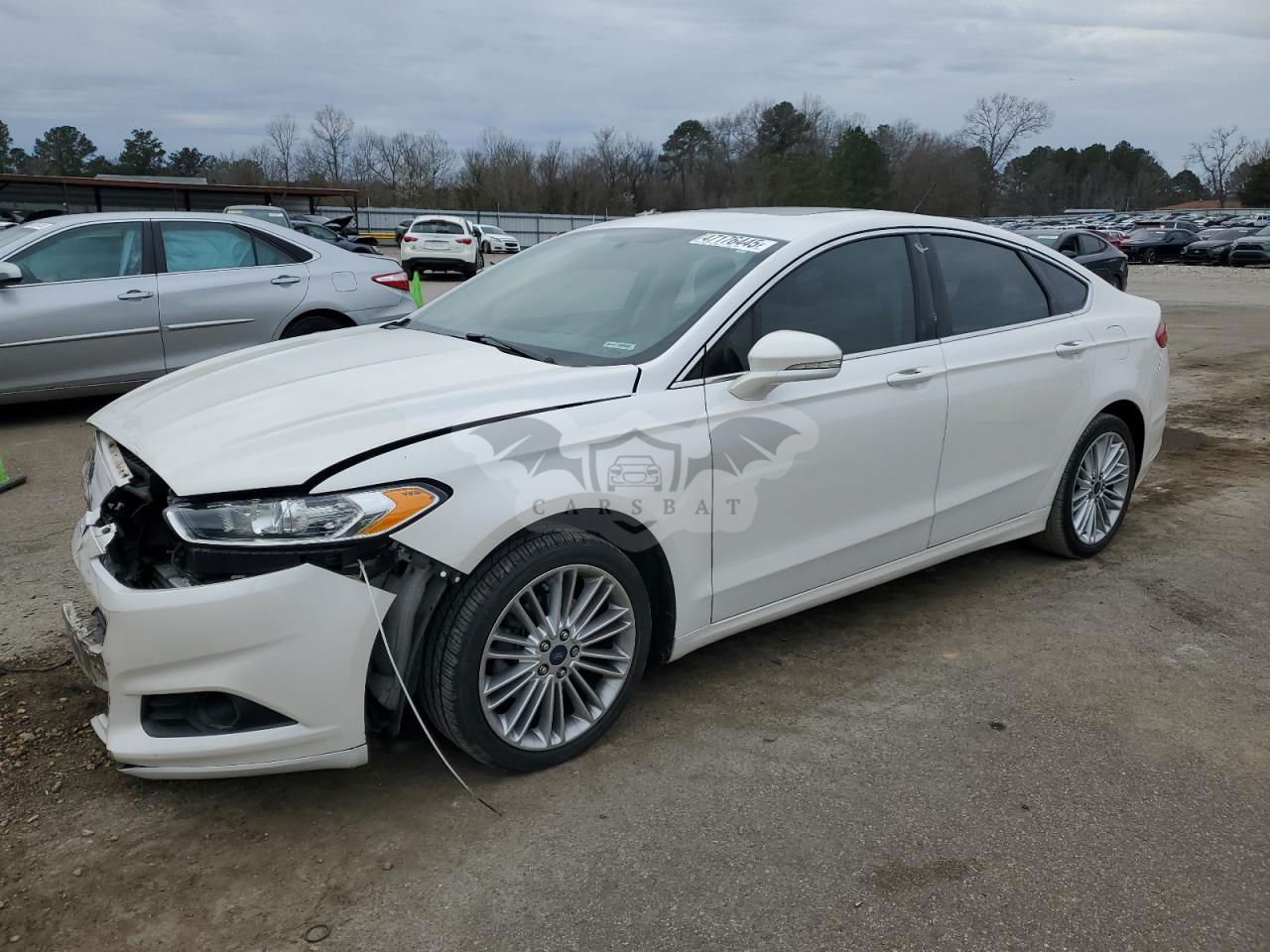 Ford Fusion SE 2.0L  4 2016