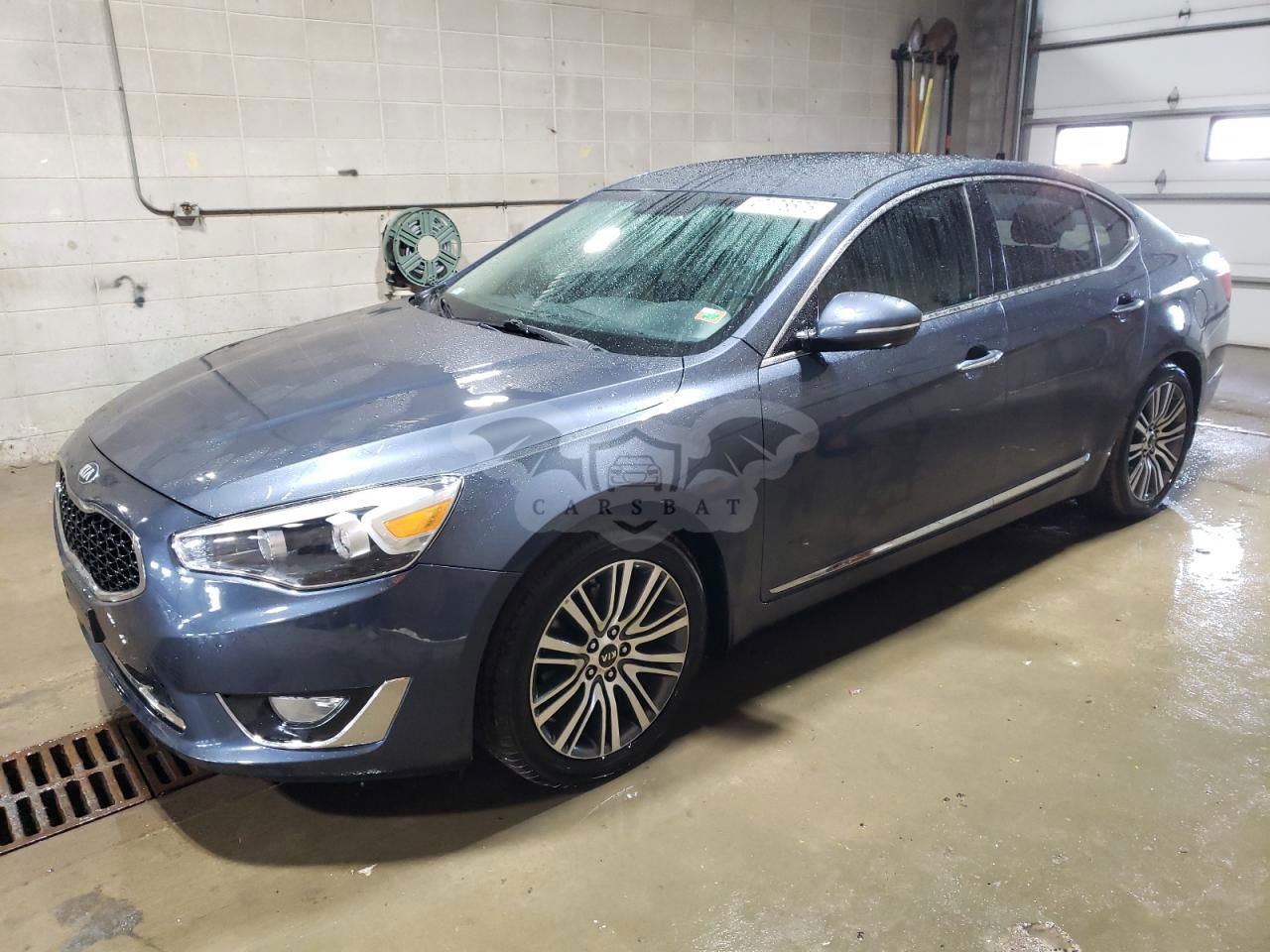 Kia Cadenza PREMIUM 3.3L  6 2015
