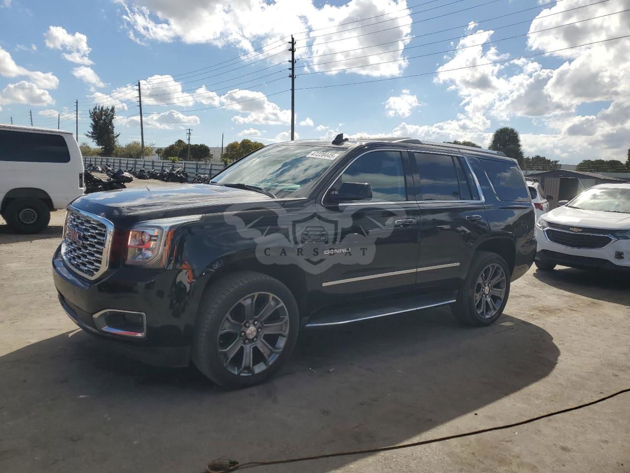 GMC Yukon DENALI 6.2L  8 2020