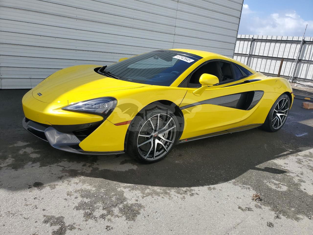 McLaren 570S 3.8L  8 2018