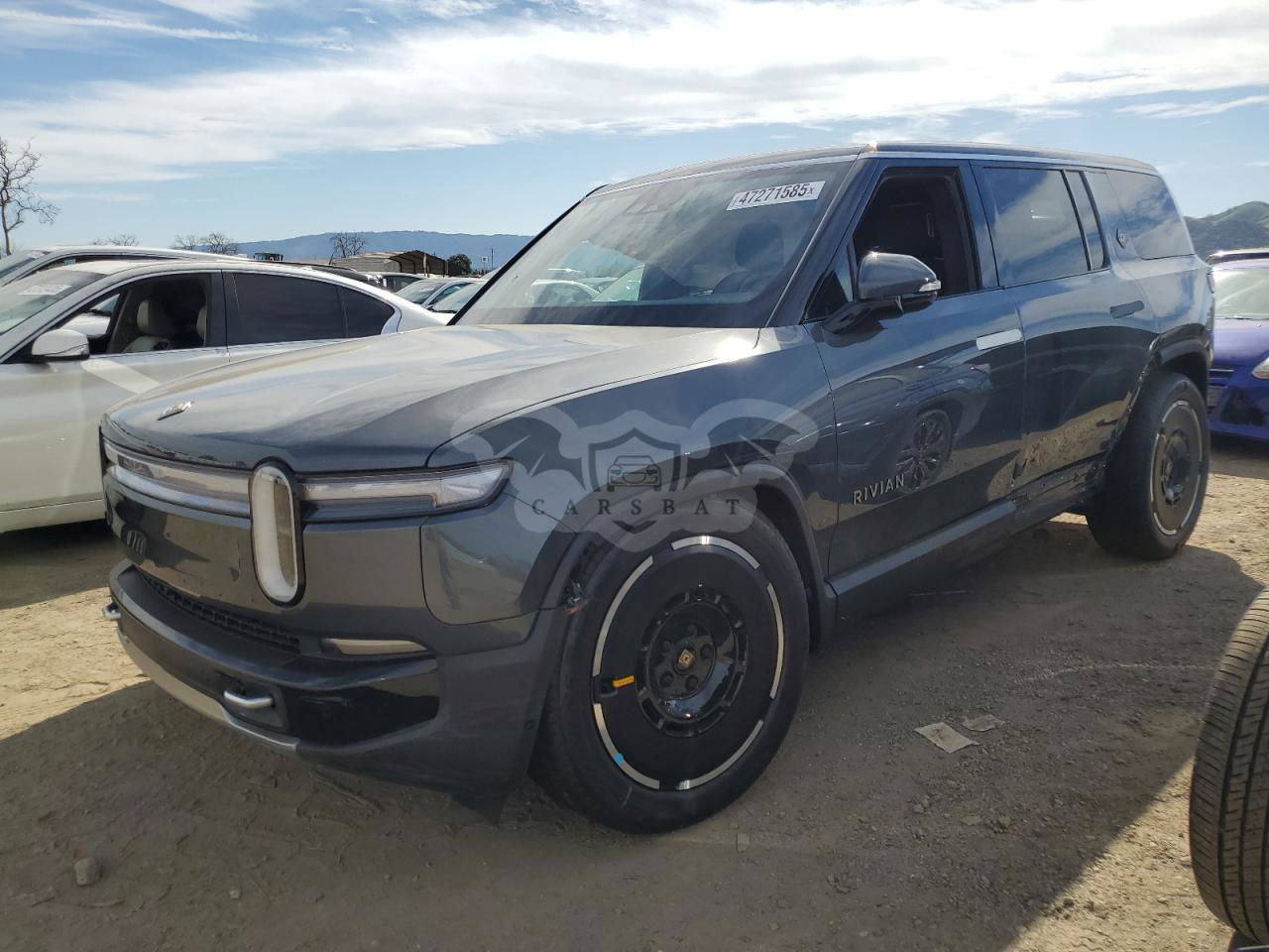 Rivian R1S ADVENTURE 2025