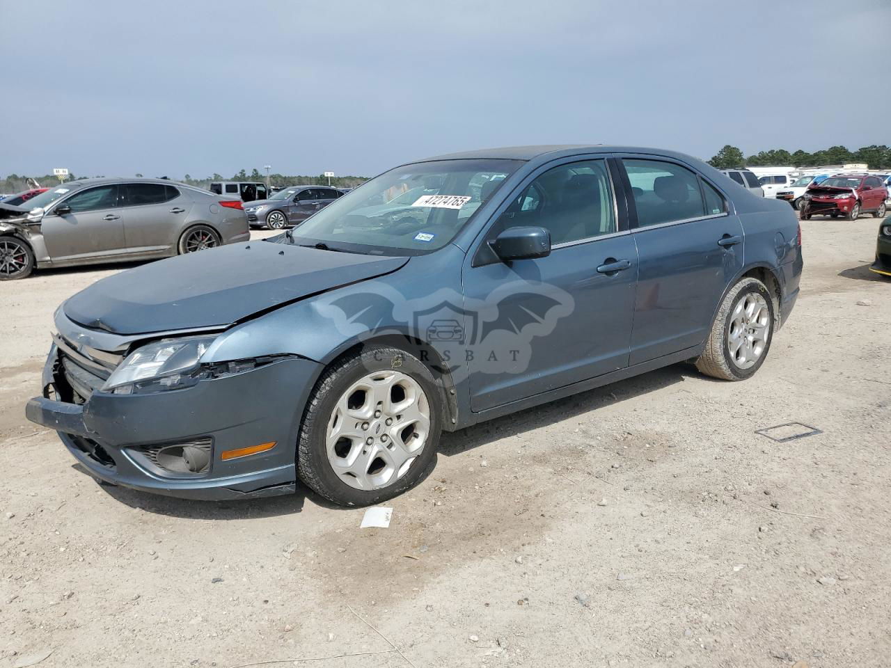Ford Fusion SE 2.5L  4 2011
