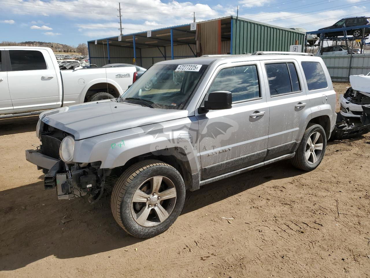 Jeep Patriot LATITUDE 2.4L  4 2017