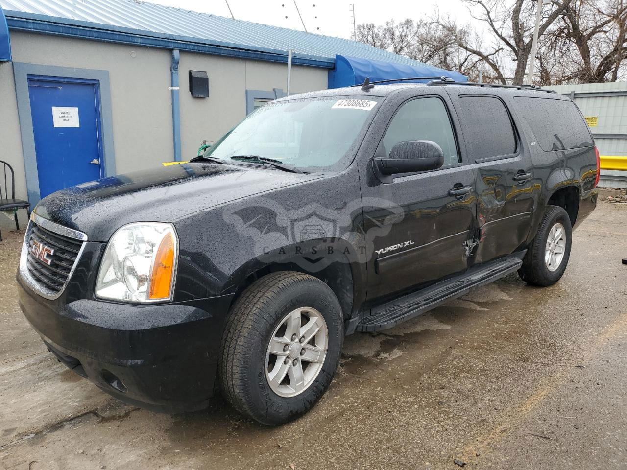 GMC Yukon K1500 SLT 5.3L  8 2013