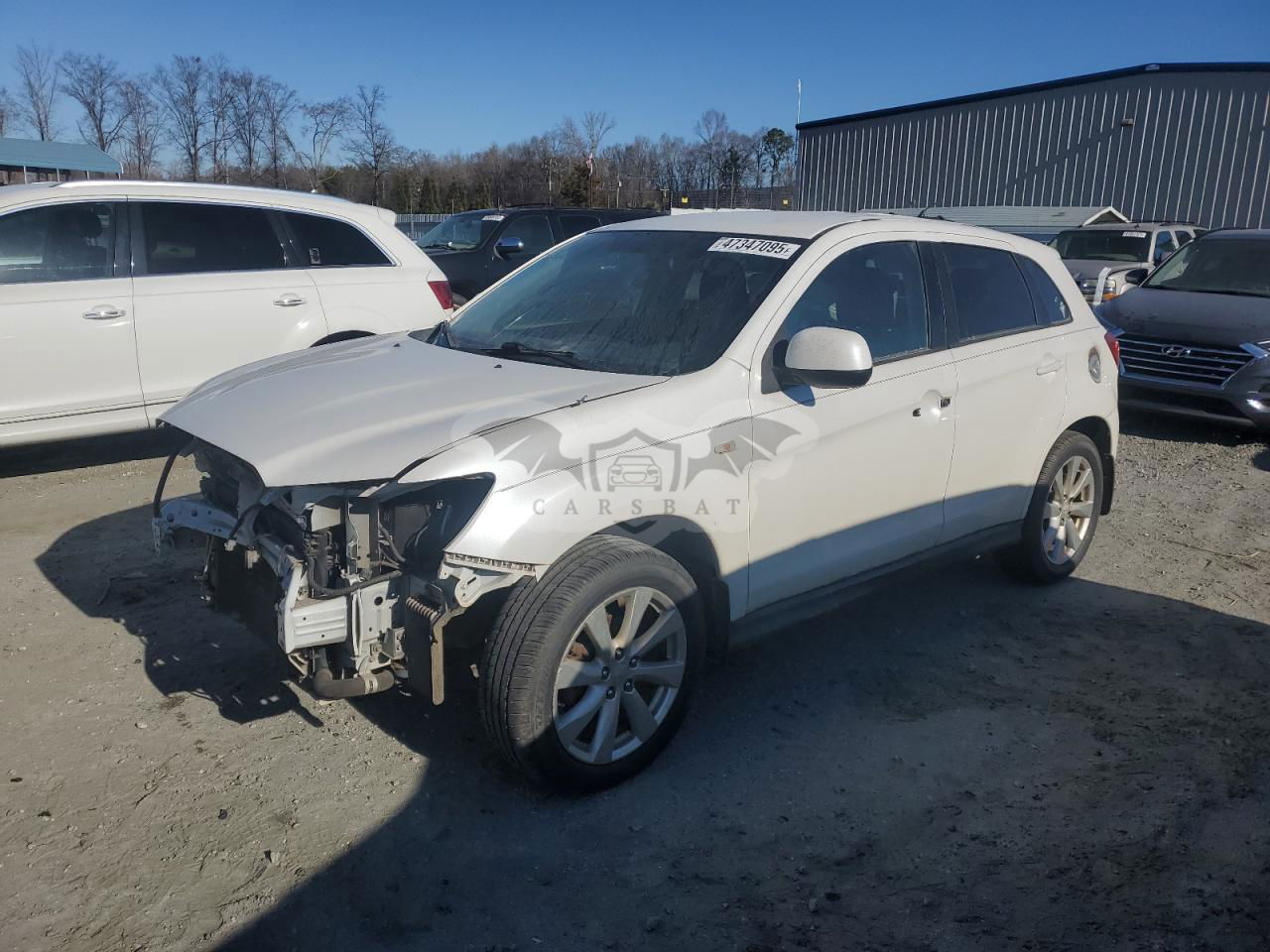 Mitsubishi Outlander ES 2.0L  4 2014