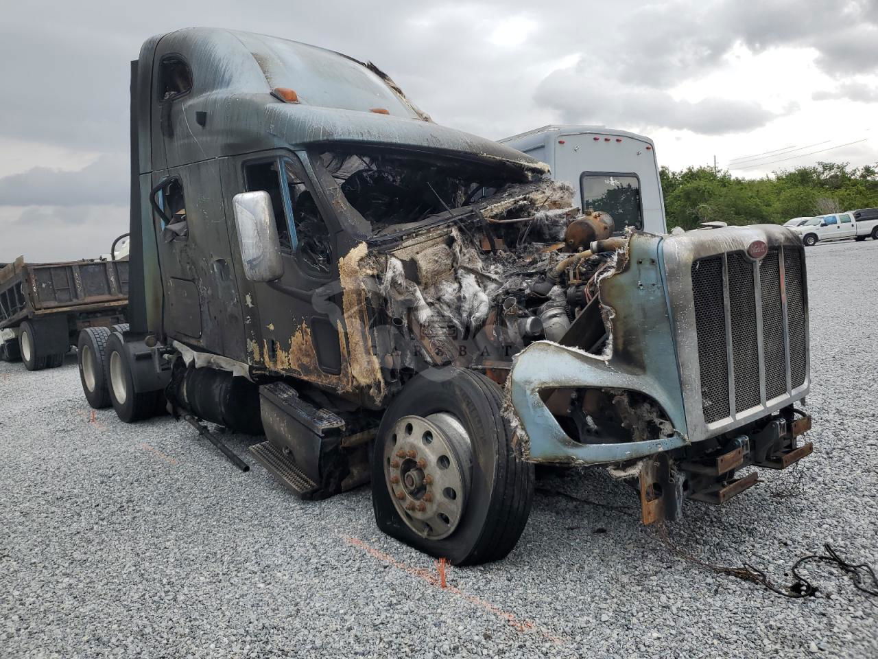Peterbilt 567/579/587 15.0L  6 2012