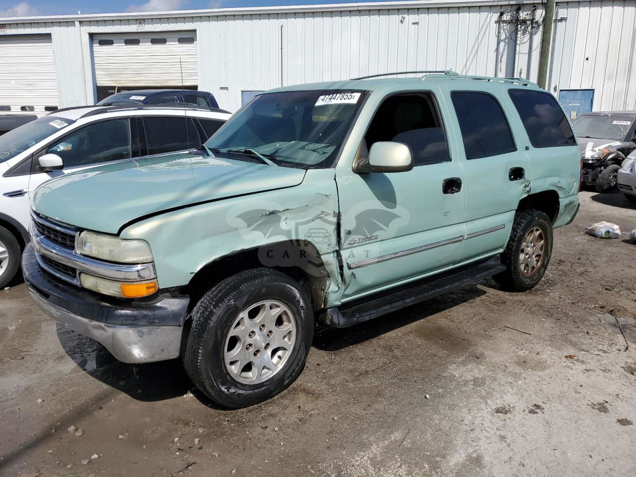 Chevrolet Tahoe C1500 4.8L  8 2002