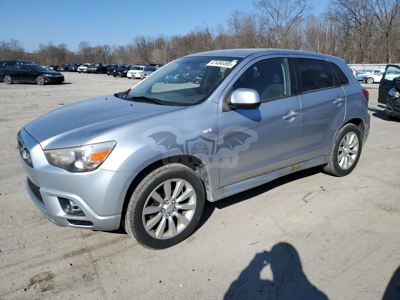 Mitsubishi Outlander SE 2.0L  4 2011