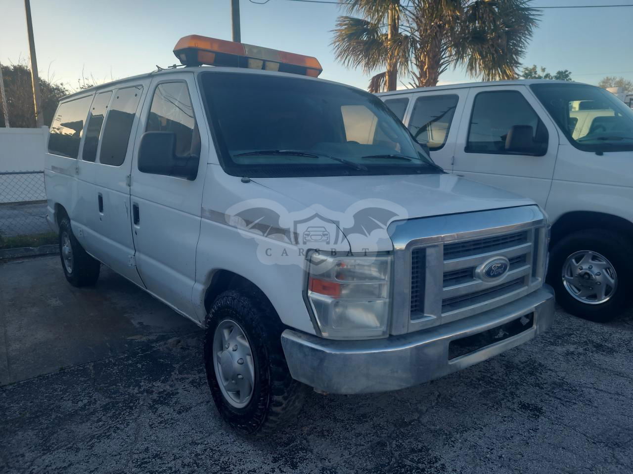 Ford Econoline E150 WAGON 4.6L  8 2013