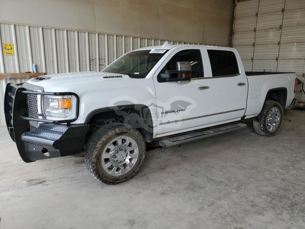 GMC Sierra K2500 DENALI 6.6L  8 2017
