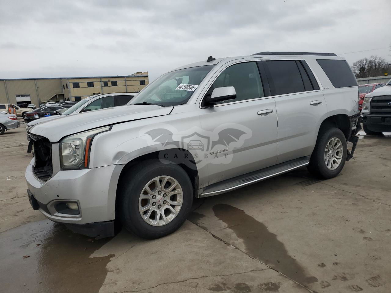GMC Yukon SLE 5.3L  8 2015