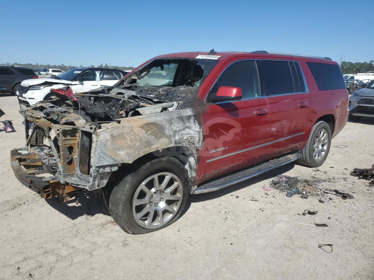 GMC Yukon DENALI 6.2L  8 2015