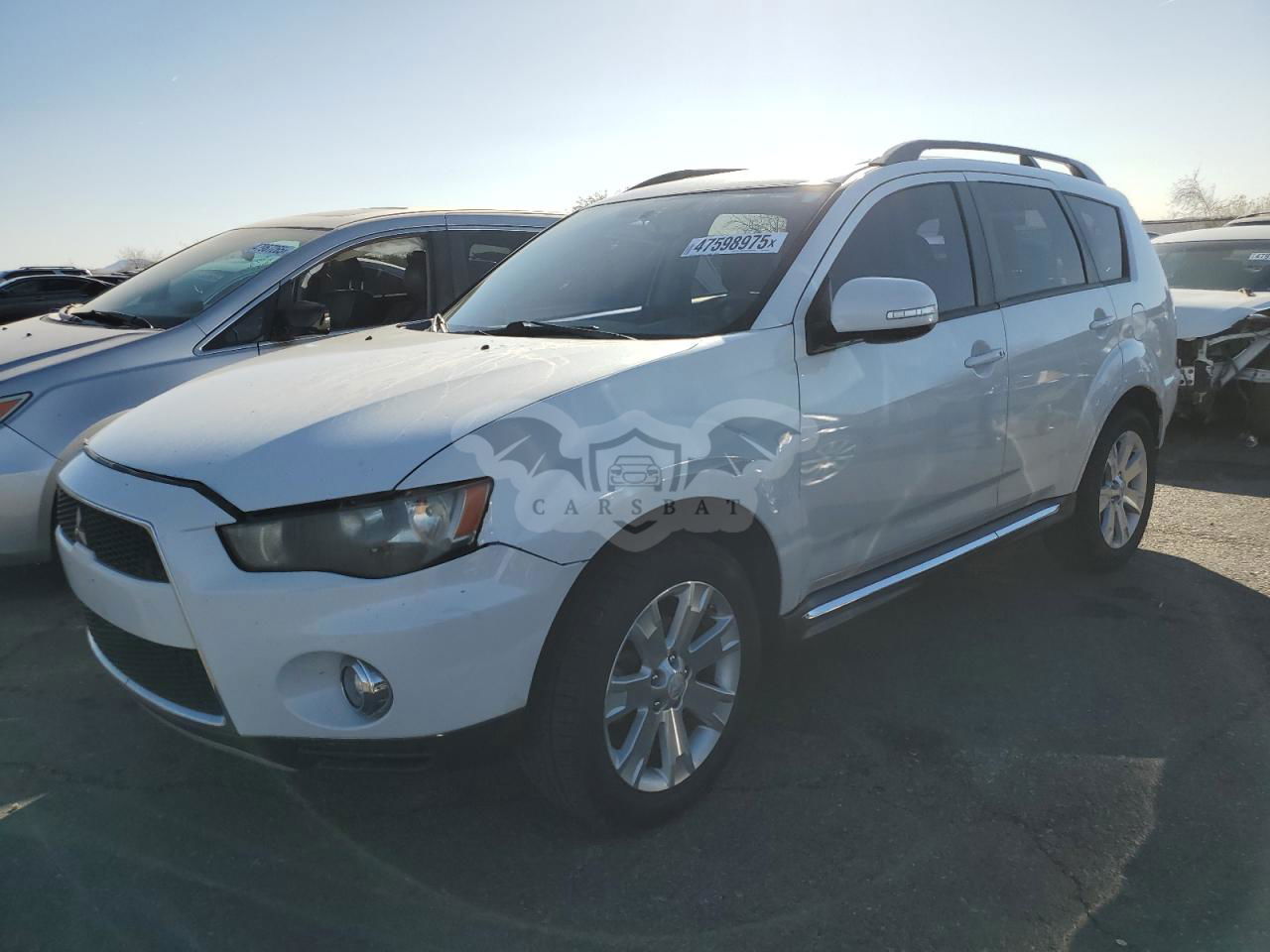 Mitsubishi Outlander SE 2.4L  4 2013