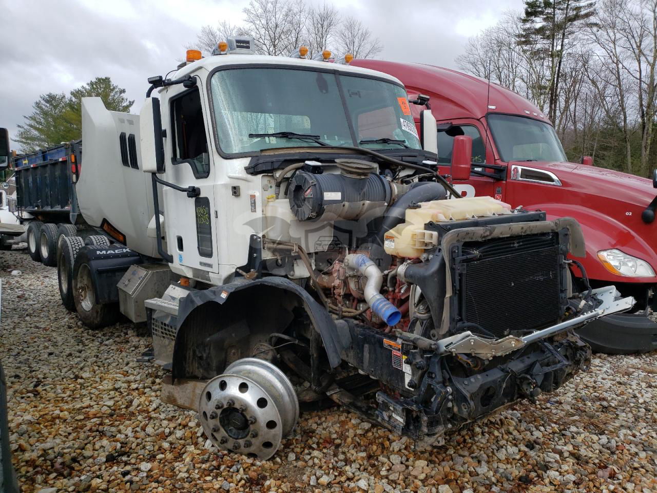 Mack Anthem 10.8L  6 2023