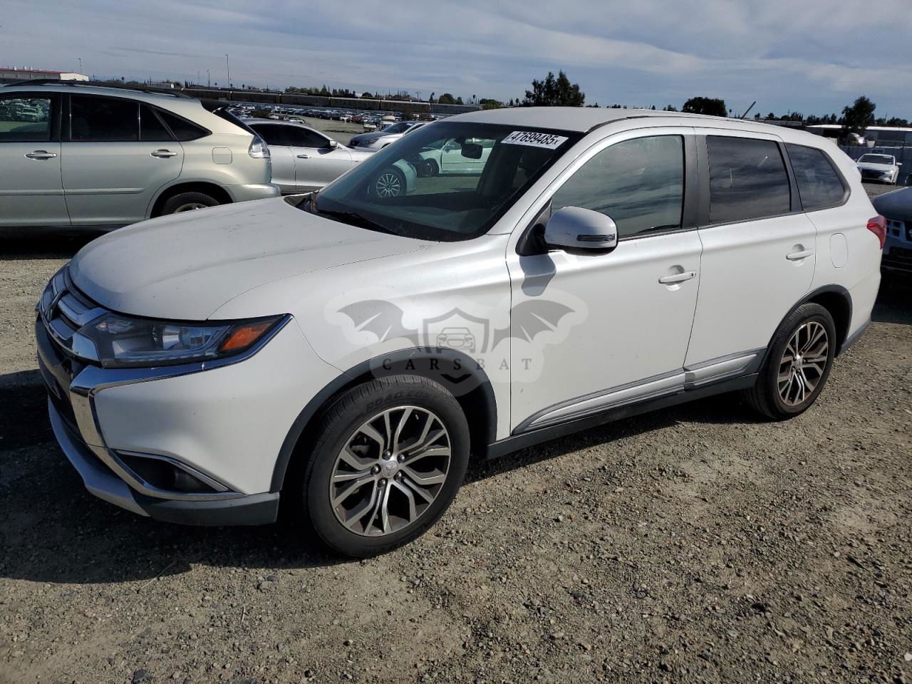 Mitsubishi Outlander SE 2.4L  4 2016