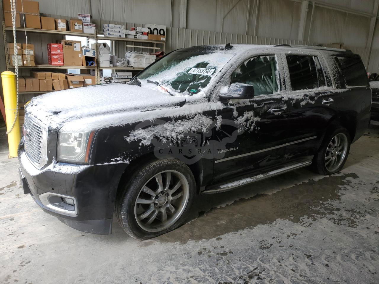 GMC Yukon DENALI 6.2L  8 2015